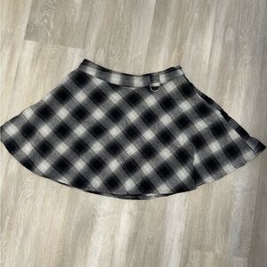 Plaid mini skirt